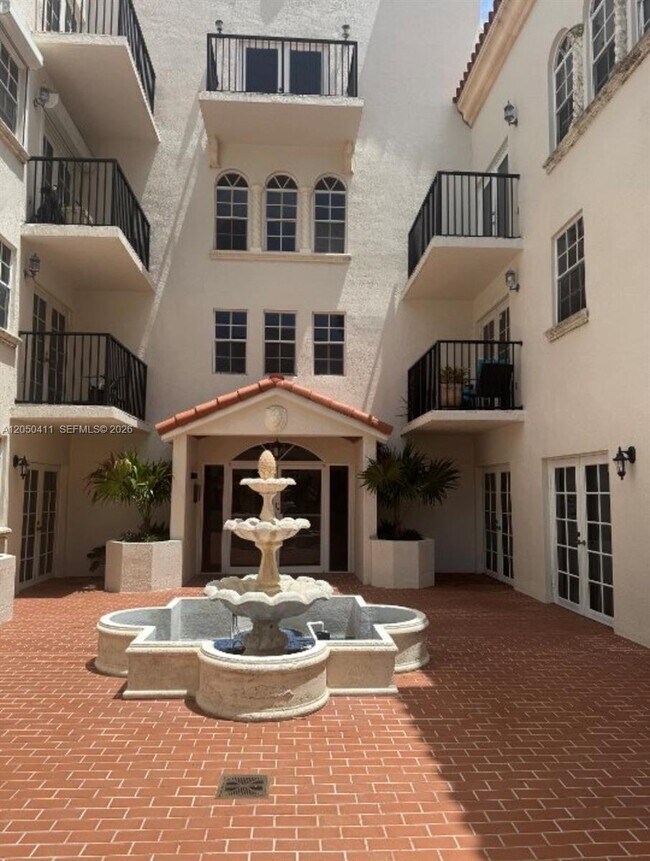 Photo - 323 Navarre Ave Unit 203