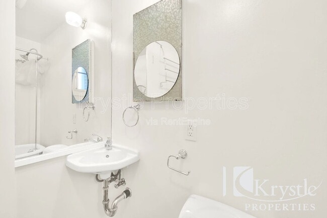 Photo - 519 Virginia St Unit B