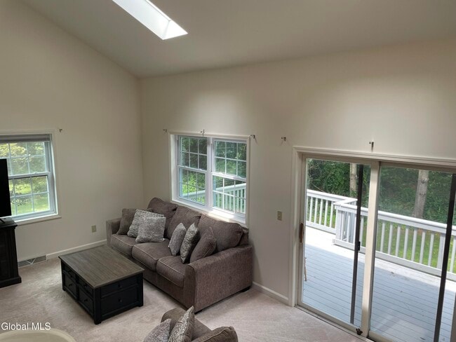 Photo - 7318 Vic Ct