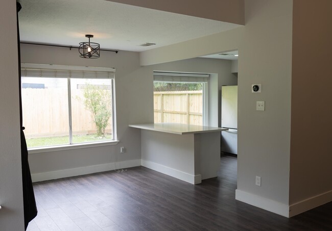 Photo - 1204 Osborne Dr
