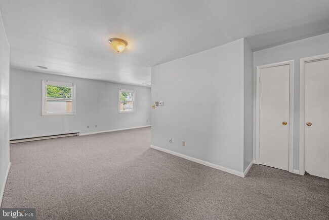 Photo - 168 N Washington St Unit 200