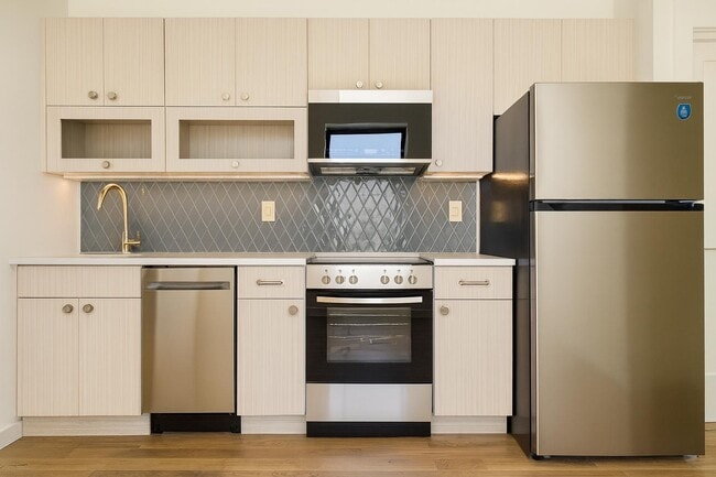 Photo - 524 W 134th St Unidad 4D