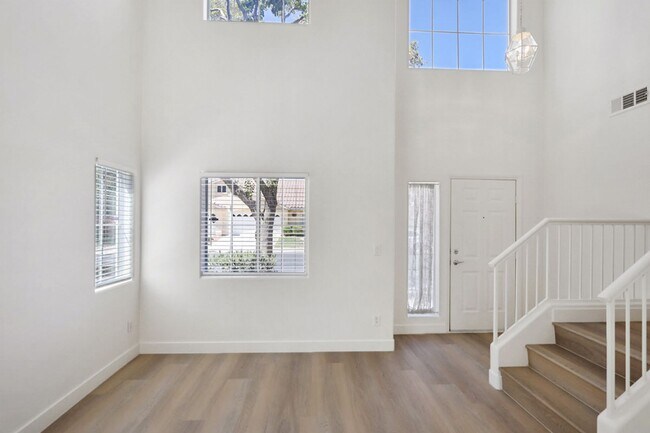 Photo - 2 Bedroom With 1 Car Garage In Gated Northwest Vegas Community