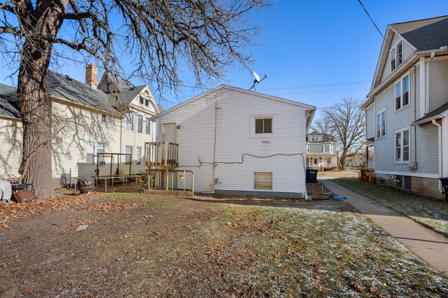 Photo - 1007 Jackson St Unit Lower