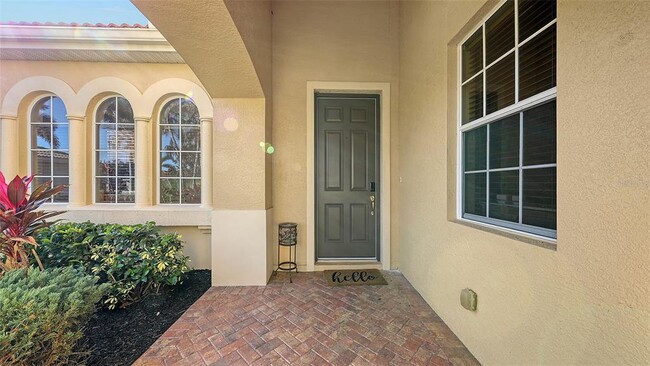 121 Savona Way