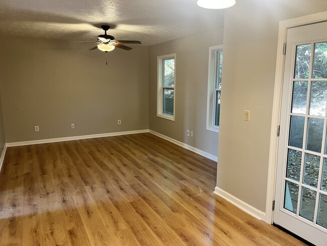 Living room - 134 Newtown Rd NE Townhome