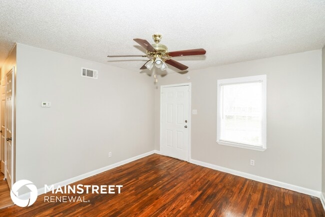 Photo - 2184 Cassie Ave