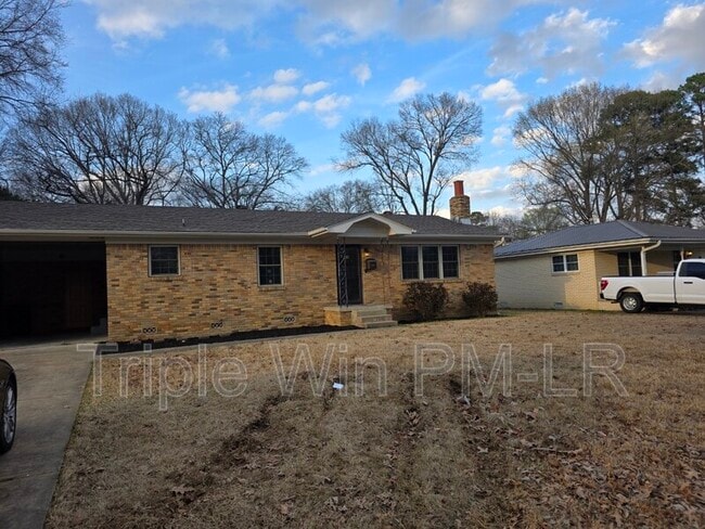 Building Photo - 608 W Martin St