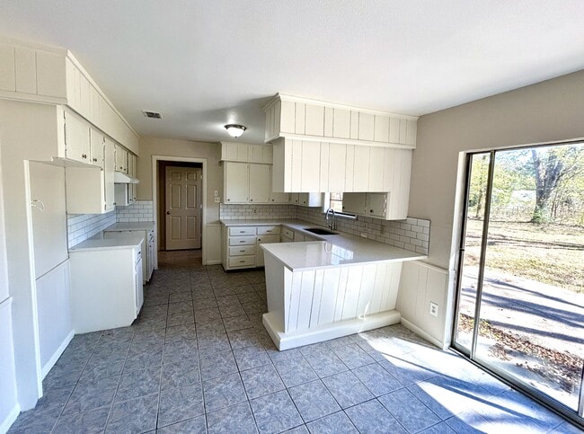 Photo - 140 VZ County Rd 2153