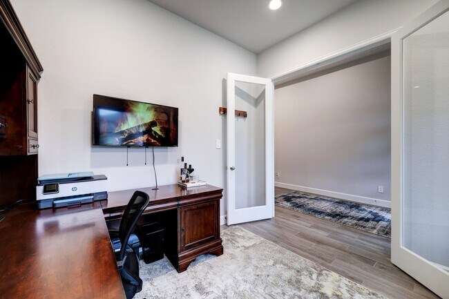 Photo - 804 Fall Rock Branch Dr