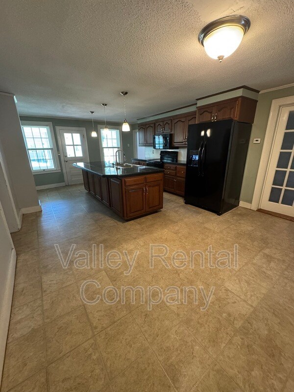 166 Old Amherst Rd