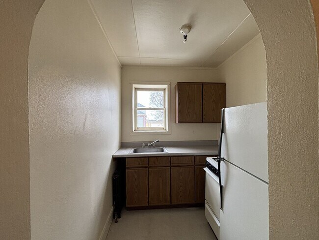 Photo - 117 N Main St Unidad 2