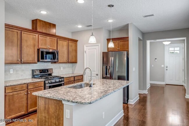 Photo - 132 Vista Lake Cir