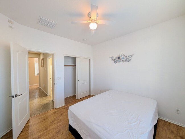 Photo - 14309 W Caribbean Ln