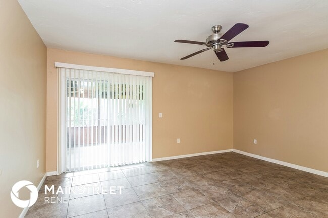 Photo - 515 65th Ave Dr W