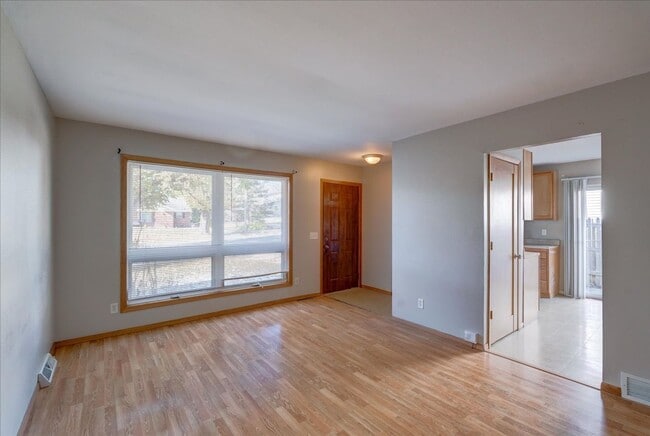 Photo - 1309-1311 Prairie Rd Unidad 1309