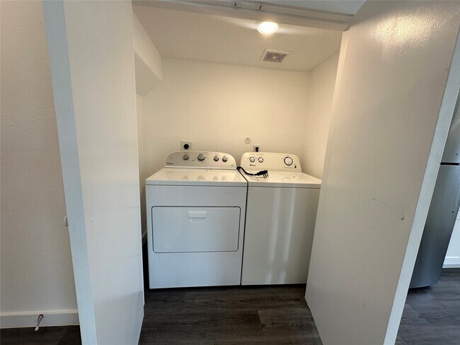 Photo - 9241 Seeker St Unidad True