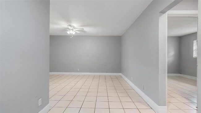 Photo - 626 SW 14th Ave Unidad 216