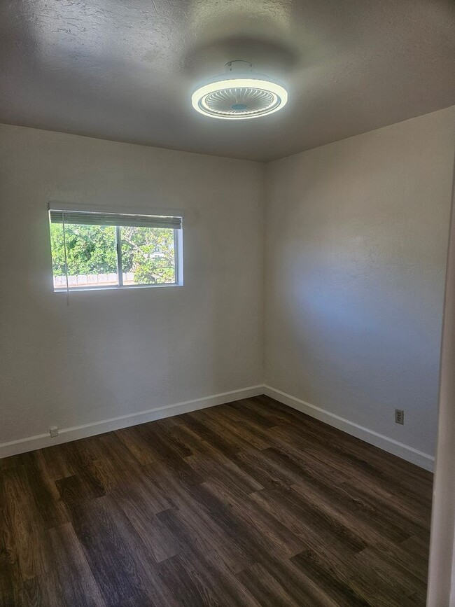 Photo - 612 Bernardo Ave Unidad A