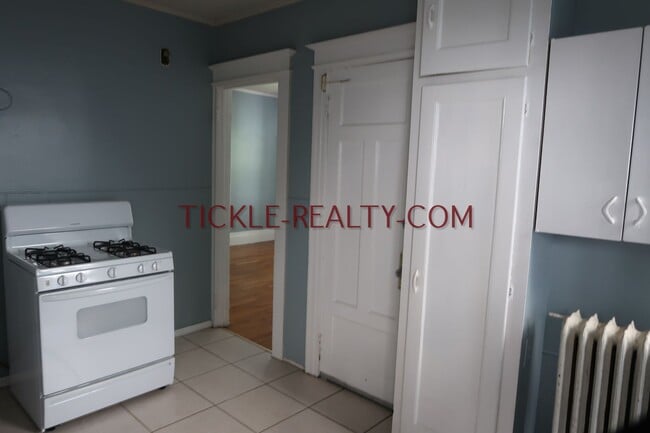 Photo - 368 Alexander St Unit 2