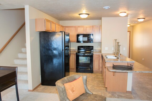 Photo - Platinum Point