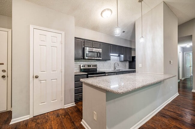 Photo - 1320 Park Glen Dr