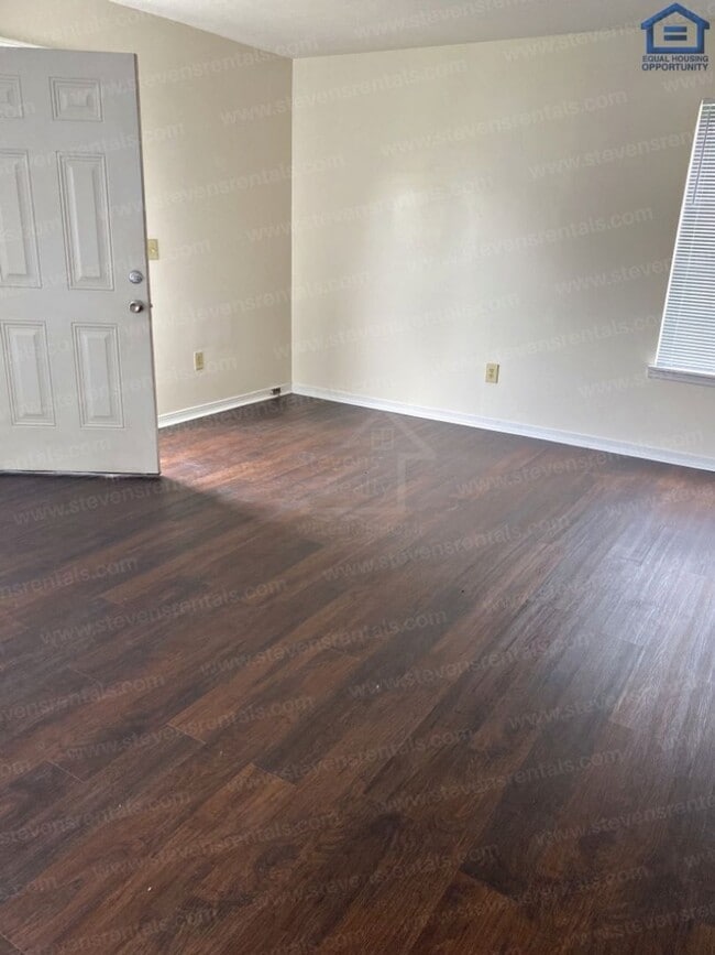 Photo - 166 Dogwood Pointe Dr