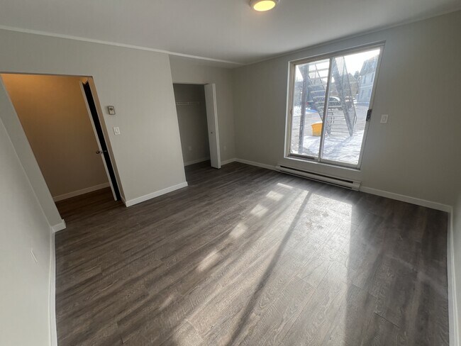 Photo - 13 Ann St Unité 4