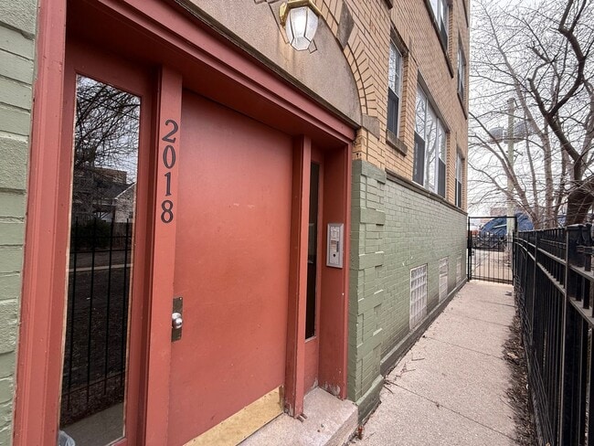 Photo - Charming 1-Bedroom apartment in Logan Square! Unit 2W
