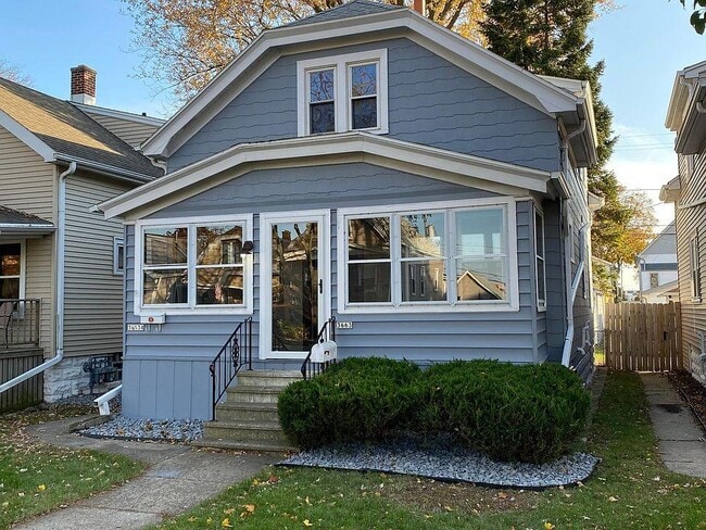 Photo - 3663 E Underwood Ave