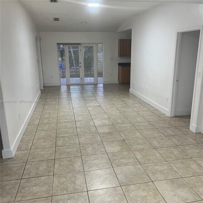 Photo - 11896 SW 224th St