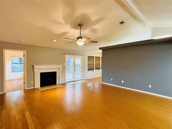 13007 Amarillo Ave