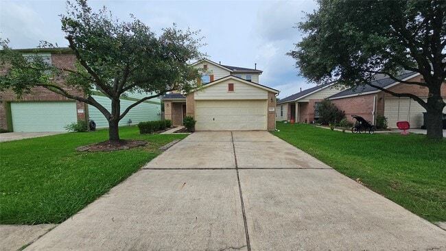 Building Photo - 22135 Greengate Dr