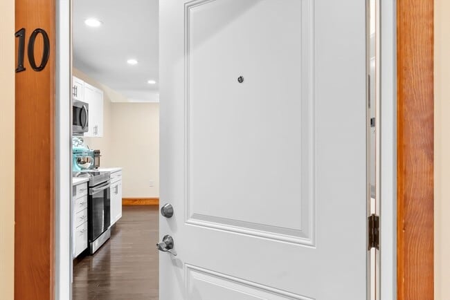 Photo - 44 Maple St Unit 10