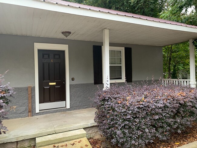 Photo - 1b/1b apartment Unidad 421 Watson Lane. Apt 4