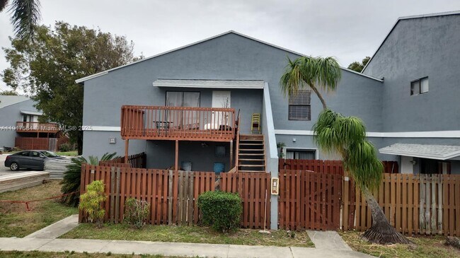 Photo - 12 N Crossings Cir Unit F