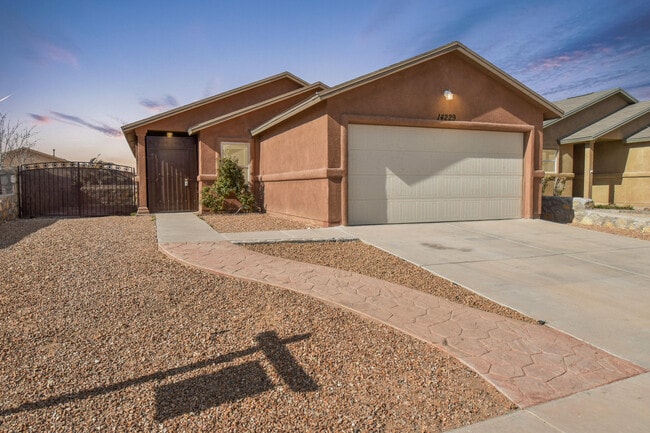 Building Photo - 14229 Poets Rock Ln