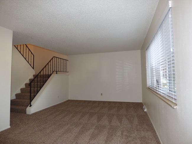 Photo - Spacious 2BR/2.5BA in Lakewood!