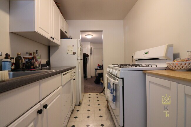 Photo - 49 Broadway Unit #2