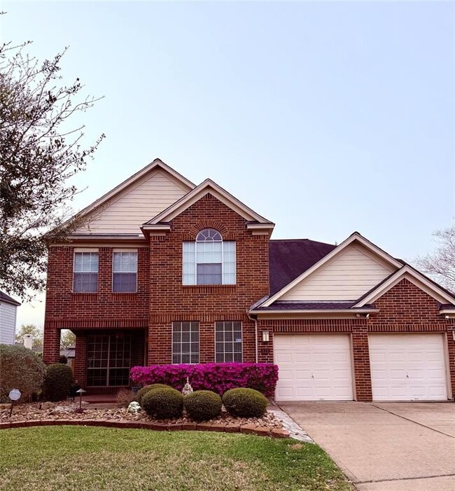 Building Photo - 510 Crestwater Ct Rental