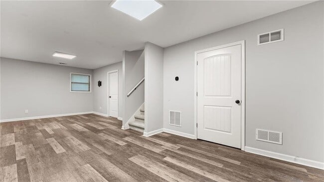 Photo - 1095 Mountain Springs Dr