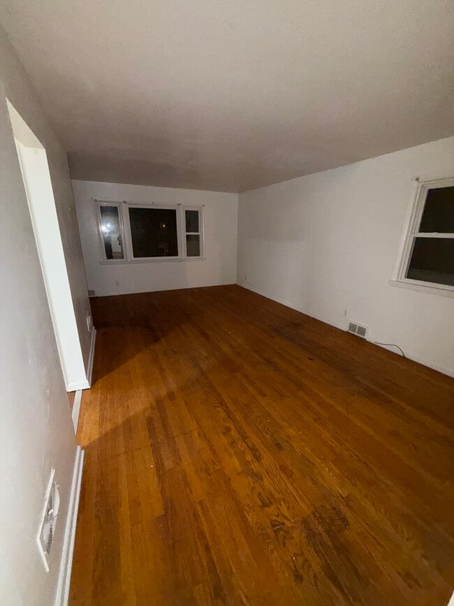 Building Photo - 3210 N 40th St Unit 3210