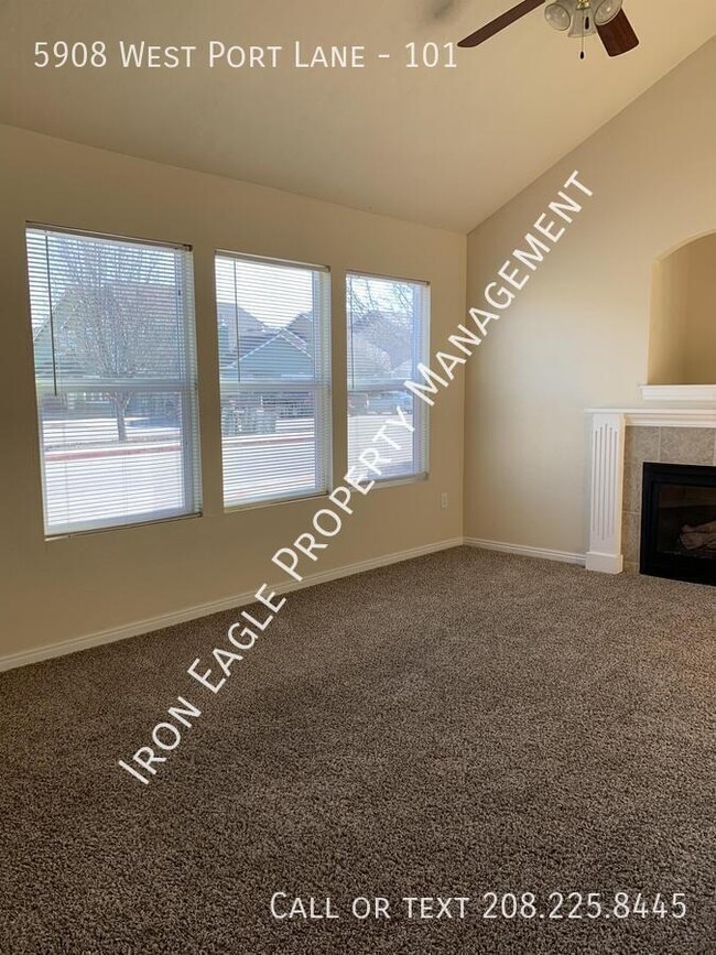 Photo - 5908 W Prt Ln