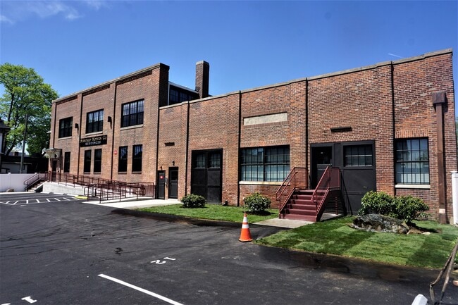 Building Photo - The Standard Modern Residences