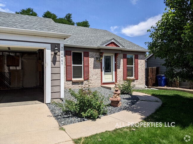 Building Photo - 10467 Robb Dr Rental