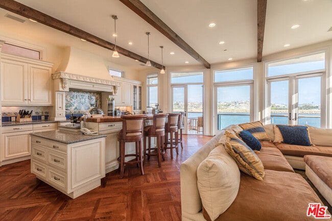 Photo - 119 Via Marina