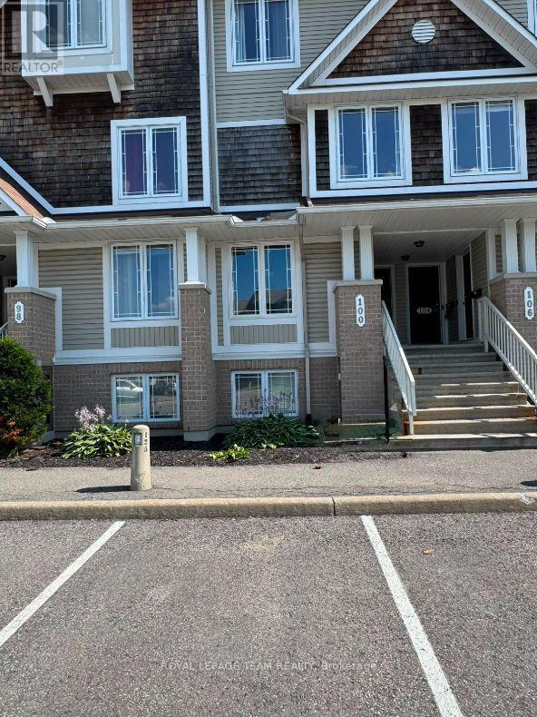 Photo - 100 Brentmore Private