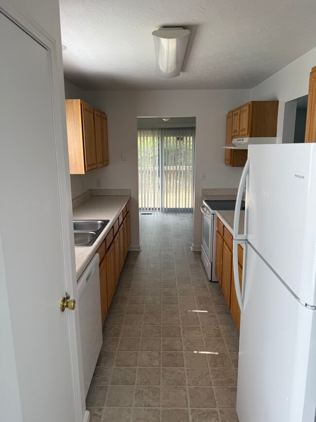 Photo - 48 Deer Haven Ct