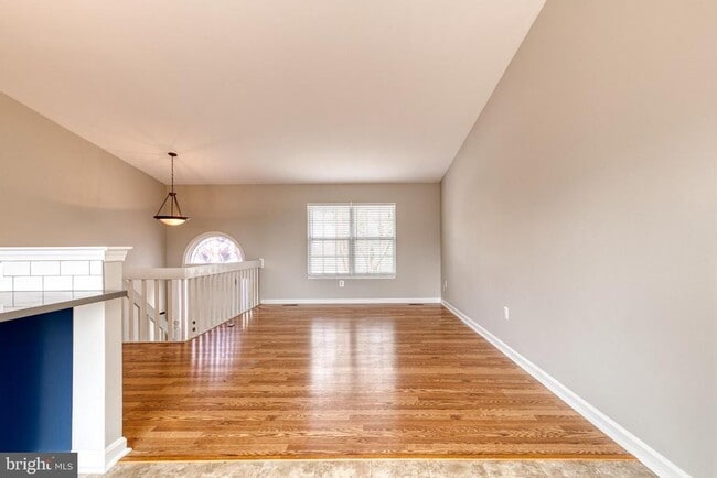 Photo - 1193 Bayview Vista