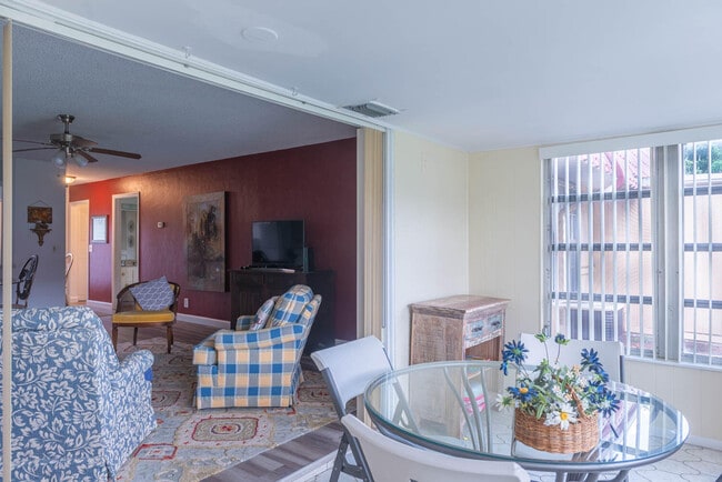 Photo - 228 Down E Ln